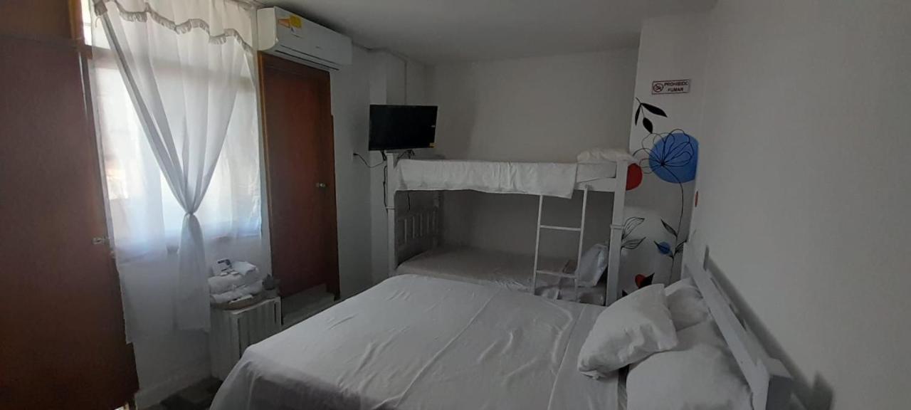 Hotel Habibi Баранкила Екстериор снимка