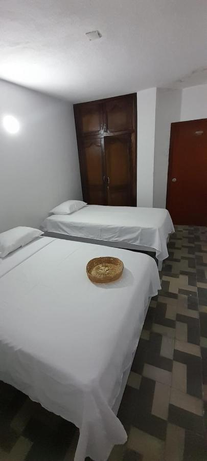 Hotel Habibi Баранкила Екстериор снимка