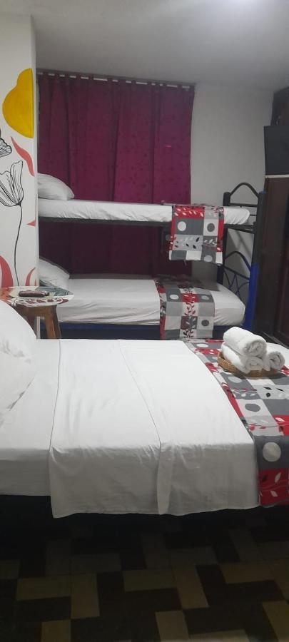 Hotel Habibi Баранкила Екстериор снимка